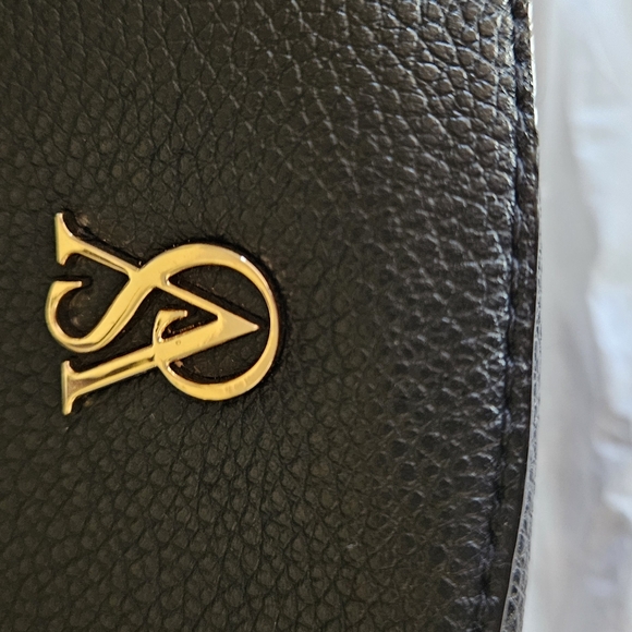 NWOT VICTORIA SECRET CRESENT BAG - Picture 2 of 8